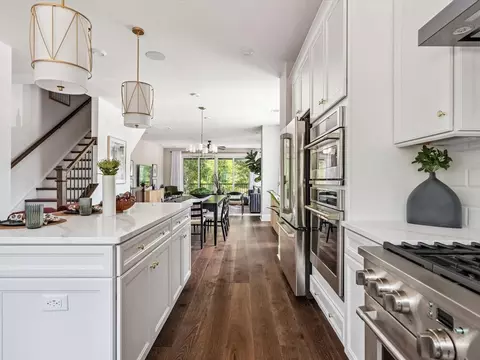10018 Princess Crossing Dr, Charlotte, NC 28277