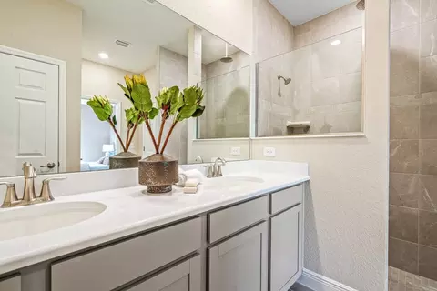 Bath - 3069 SW 168th Loop, Ocala, FL 34473 photo 1 of 4