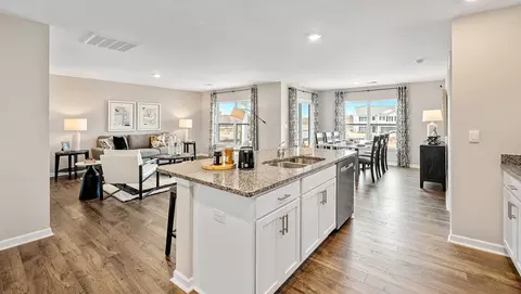 Kitchen - 3405 Woodcross Dr, Moore, SC 29369 photo 3 of 4