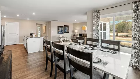Dining - 3405 Woodcross Dr, Moore, SC 29369 photo 2 of 2