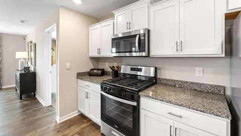 Kitchen - 3405 Woodcross Dr, Moore, SC 29369 photo 4 of 4