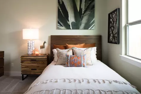 Bedroom - 105 Mclintock Rd, Jarrell, TX 76537 photo 2 of 2