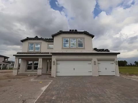 1789 Suttonset Trl, Zephyrhills, FL 33541