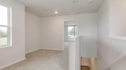 Entry Way - 3409 SW Thomas Ave, Gresham, OR 97080 photo 2 of 3