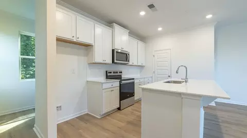 1302 Lakota Pl SE, Atlanta, GA 30315