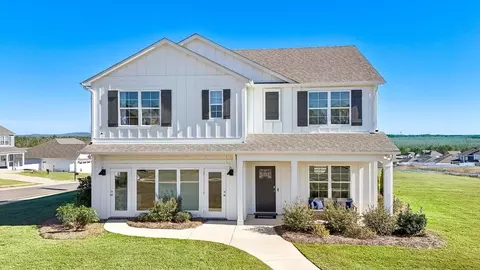 Exterior - 1075 Gadwall Dr, Alabaster, AL 35007 photo 2 of 5