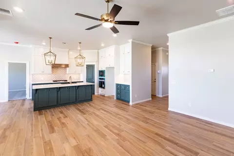 Living - 2800 Heather Hvn, Moore, OK 73160 photo 3 of 9