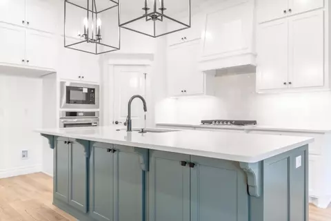 Kitchen - 2800 Heather Hvn, Moore, OK 73160 photo 14 of 24