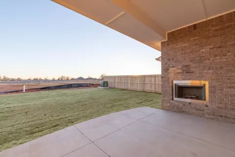 Exterior - 2800 Heather Hvn, Moore, OK 73160 photo 31 of 38
