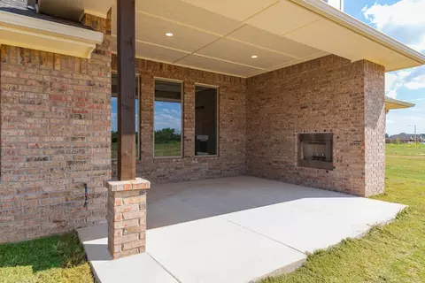 Exterior - 2800 Heather Hvn, Moore, OK 73160 photo 30 of 38