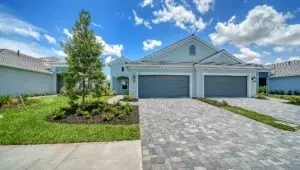 2324 Blue Mahoe Ln, Lakewood Ranch, FL 34240