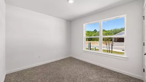 Bedroom - 4069 Ramus Dr, Chipley, FL 32428 photo 4 of 9