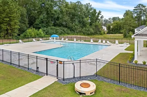 Exterior - 302 Glenhaven Dr, Lagrange, GA 30241 photo 7 of 7