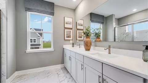 Bath - 604 Farnborough St, Middle River, MD 21220 photo 1 of 5