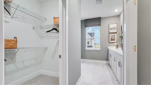 Entry Way - 604 Farnborough St, Middle River, MD 21220 photo 2 of 3
