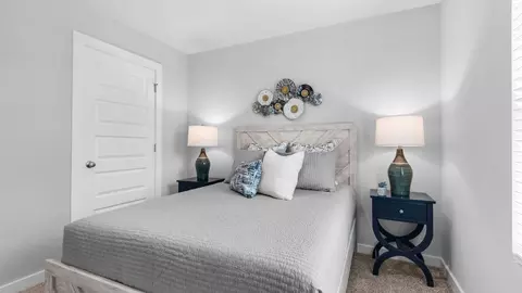 Bedroom - 3581 Viking Dr, Chipley, FL 32428 photo 5 of 7