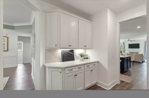 Entry Way - 450 Trillium Trl, Pendergrass, GA 30567 photo 7 of 12