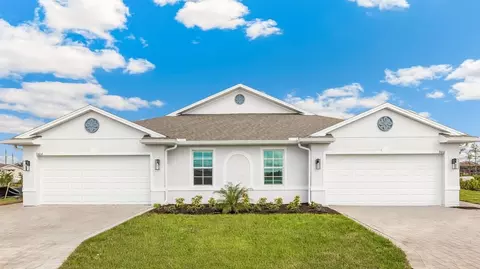 8313 Bridgwater Dr, North Fort Myers, FL 33917