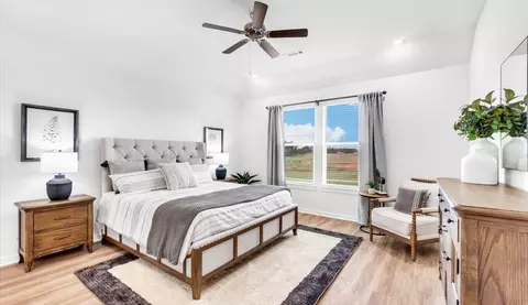 Bedroom - 717 Riggs Ave, Tontitown, AR 72762 photo 1 of 2