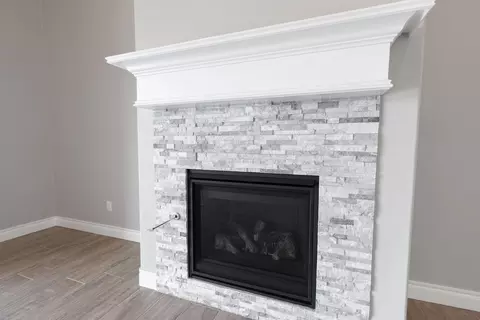 Living - 545 Still Mdws, Guthrie, OK 73044 photo 3 of 6
