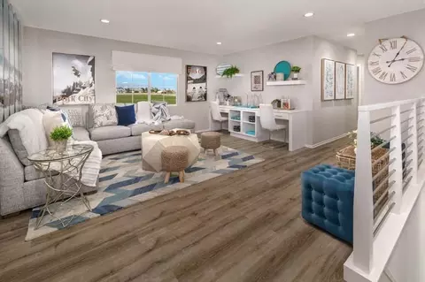 Entry Way - 9083 Carson Ave, Hesperia, CA 92344 photo 4 of 4