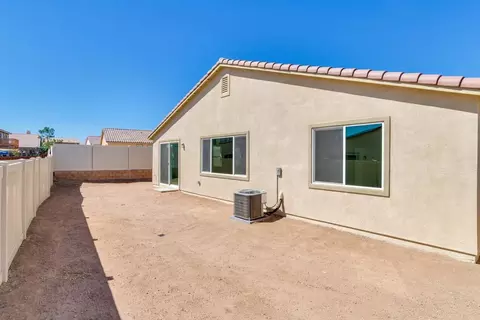 Exterior - 9083 Carson Ave, Hesperia, CA 92344 photo 3 of 6