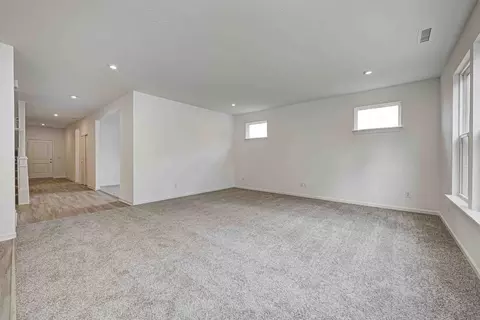 Living - W 800 S And S 650 W, Pendleton, IN 46064 photo 2 of 7