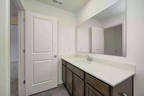 Bath - W 800 S And S 650 W, Pendleton, IN 46064 photo 6 of 6