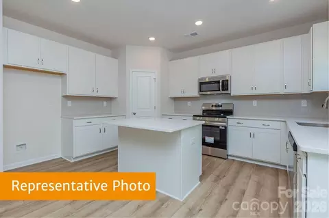 Kitchen - 361 Lively Cres, Monroe, NC 28110 photo 4 of 8