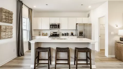 Kitchen - 203 Scorsese St, Springfield, OH 45505 photo 1 of 7