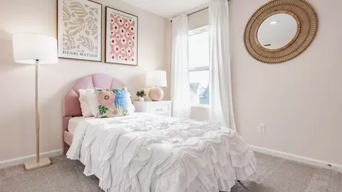 Bedroom - 203 Scorsese St, Springfield, OH 45505 photo 5 of 12