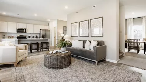 Living - 203 Scorsese St, Springfield, OH 45505 photo 1 of 6