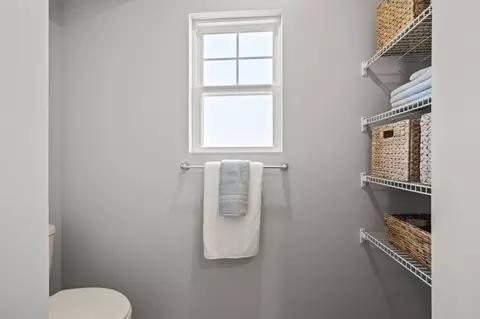 Bath - 203 Scorsese St, Springfield, OH 45505 photo 11 of 13