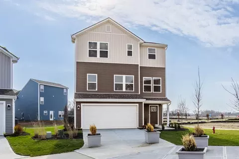 Exterior - 203 Scorsese St, Springfield, OH 45505 photo 13 of 19