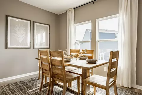 Dining - 203 Scorsese St, Springfield, OH 45505 photo 1 of 2