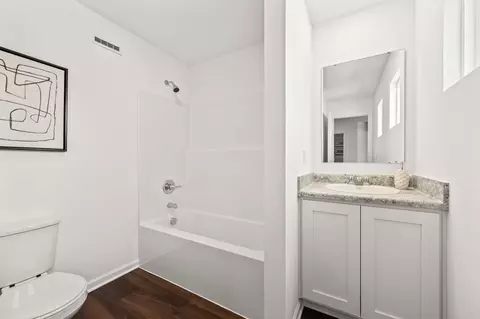 Bath - 203 Scorsese St, Springfield, OH 45505 photo 7 of 13