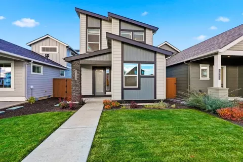 3887 NE Petrosa Ave, Bend, OR 97701
