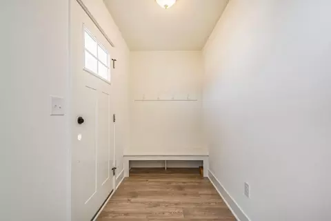 Entry Way - Valley View Court, Marshall, MI 49068 photo 1 of 2