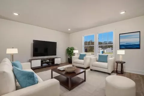Living - Valley View Court, Marshall, MI 49068 photo 3 of 4