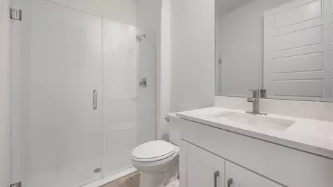 Bath - 3980 Kennebunk Loop, Mount Dora, FL 32757 photo 2 of 7