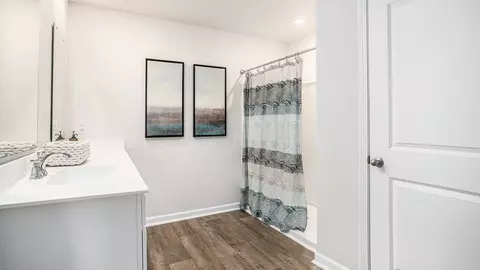 Bath - 405 Rookroost Cir, Conway, SC 29526 photo 1 of 1
