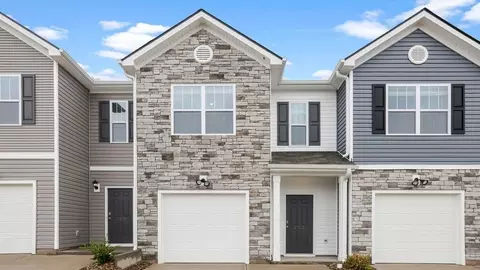 105 Pleasant Woods Trl, Greenville, SC 29605