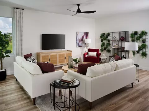 3235 Legends Preserve Dr, Daytona Beach, FL 32124