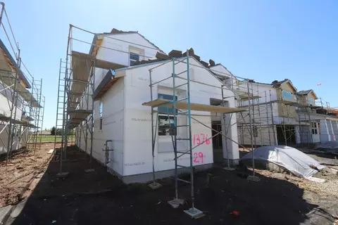 1376 Eiffel Dr, Arboga, CA 95961