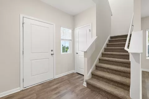 Entry Way - 40 Gus Ct, Bunnlevel, NC 28323 photo 1 of 5