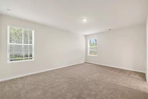 Bedroom - 40 Gus Ct, Bunnlevel, NC 28323 photo 3 of 6