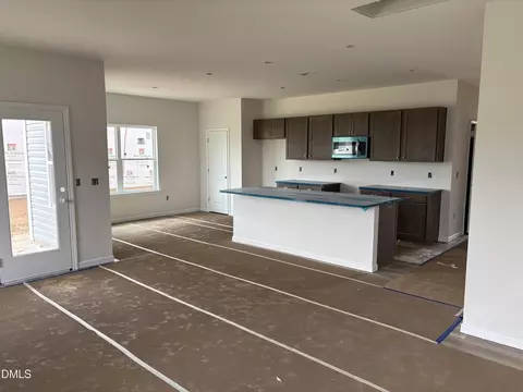 Kitchen - 54 Gresham Ct, Dunn, NC 28334 photo 1 of 2