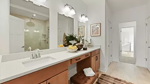 Bath - 3301 Greycliff Trl, Franklin, OH 45005 photo 1 of 9