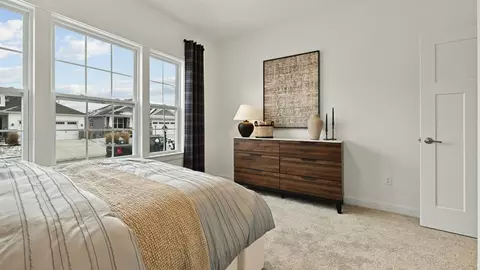 Bedroom - 3301 Greycliff Trl, Franklin, OH 45005 photo 8 of 10