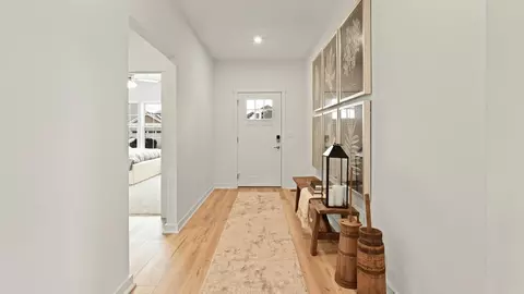 Entry Way - 3301 Greycliff Trl, Franklin, OH 45005 photo 1 of 6